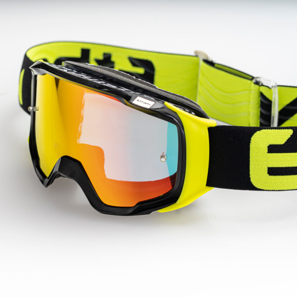 MASCHERA MOTO/MTB MODELLO GP06 CON LENTE SPECCHIATA E LENTE TRASPARENTE INCLUSA